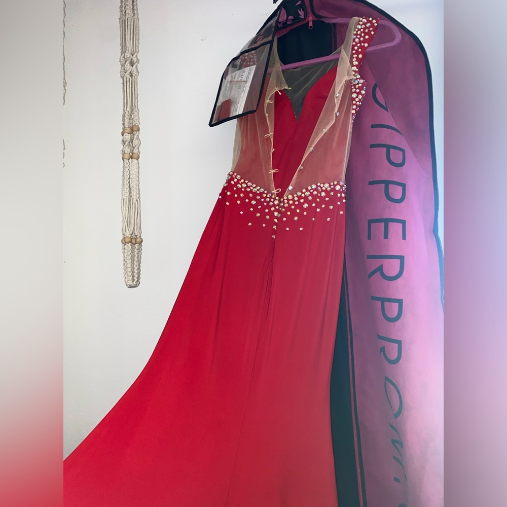 Prom dress